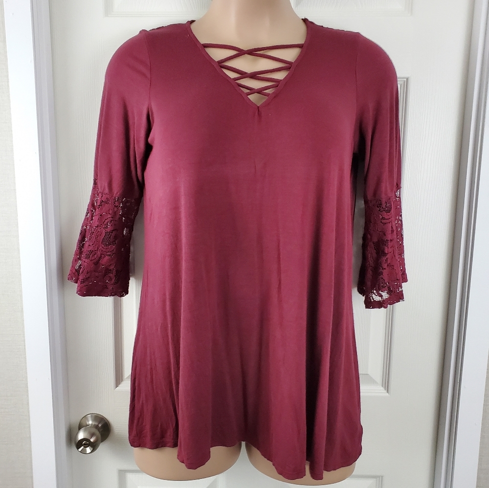 Bobeau Lace Bell Sleeve Top